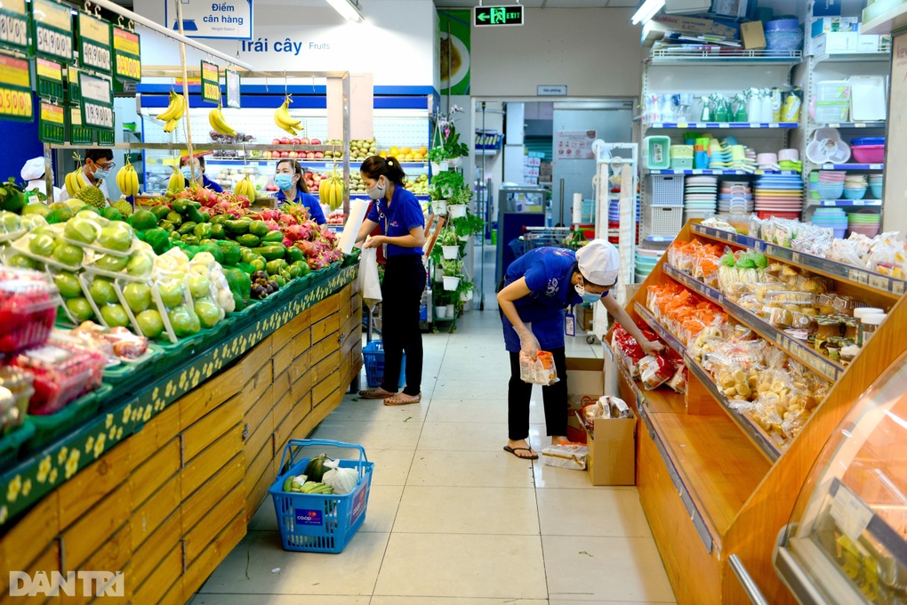 Chốt giảm 2% thuế VAT đến hết năm, trừ bất động sản, bảo hiểm, ngân hàng - 1 Chốt giảm 2% thuế VAT đến hết năm, trừ bất động sản, bảo hiểm, ngân hàng - 1