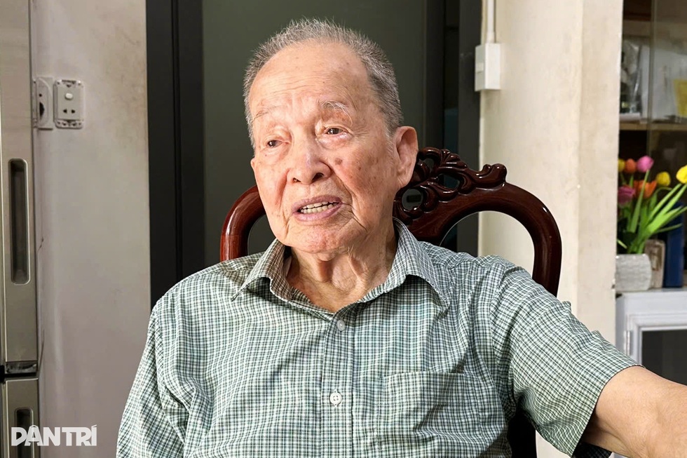 Đằng sau bức ảnh về người đàn ông bên linh cữu Bác Hồ - 3 Đằng sau bức ảnh về người đàn ông bên linh cữu Bác Hồ - 3