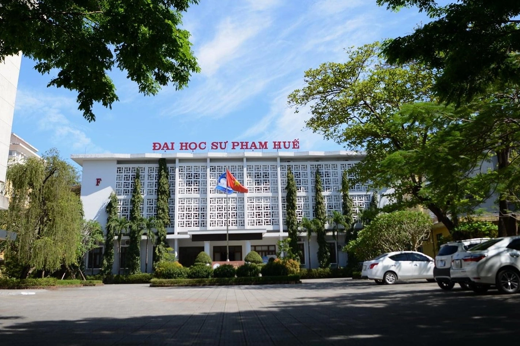 Giả danh cán bộ đại học ở Huế lừa thí sinh nộp tiền - 1