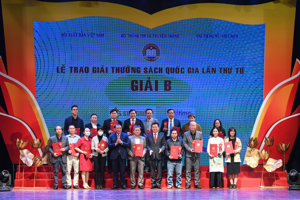 Sách thiếu nhi về bảo tồn động vật hoang dã đoạt giải A Giải Sách Quốc gia - 4 Sách thiếu nhi về bảo tồn động vật hoang dã đoạt giải A Giải Sách Quốc gia - 4