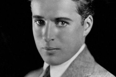 “Vua hề” Charlie Chaplin từng bị ám sát hụt như thế nào?