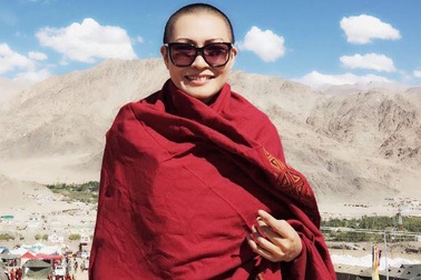 Phương Thanh xuống tóc không phải để cầu nguyện cho Minh Thuận