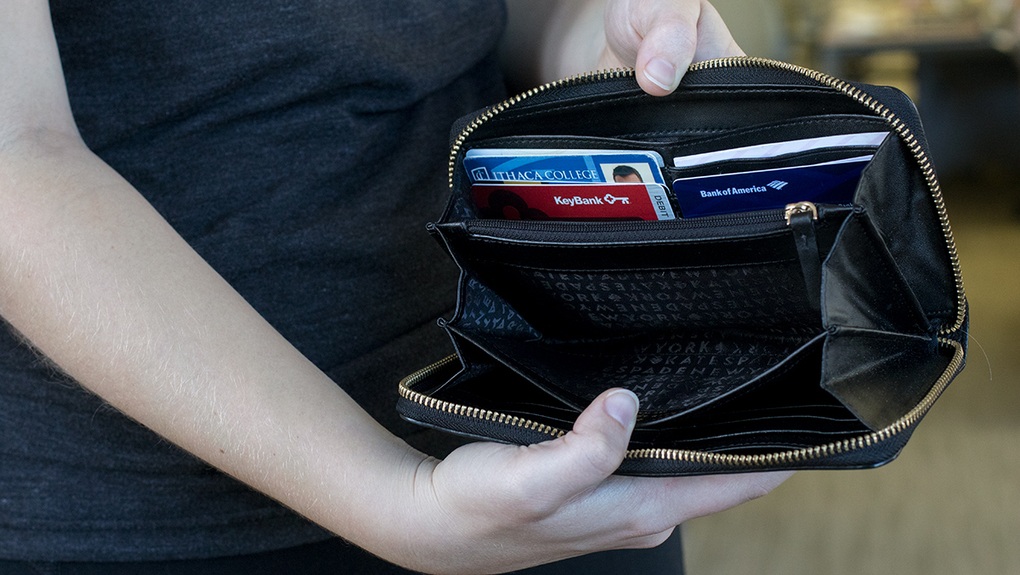 Từ công việc cọ bồn cầu đến kiếm chục nghìn USD/tháng của chàng trai Mỹ - 1