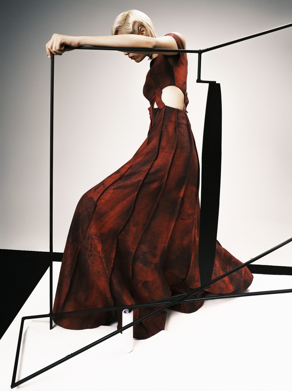 NTK Phan Đăng Hoàng: Tôi không sinh ra trong gia đình trâm anh thế phiệt - 4 NTK Phan Đăng Hoàng: Tôi không sinh ra trong gia đình trâm anh thế phiệt - 4