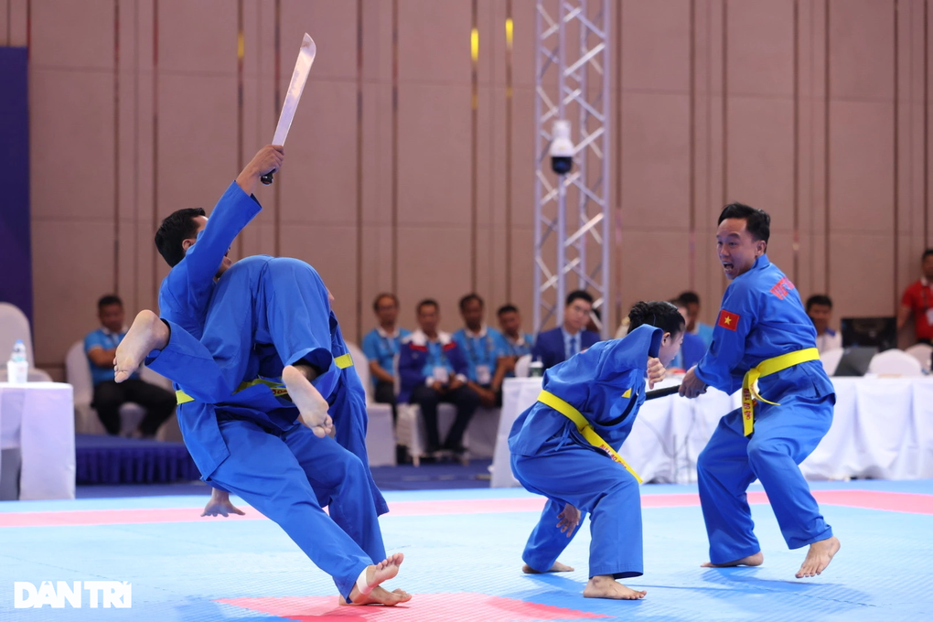 Thi đấu khi đang chấn thương, võ sĩ Vovinam Việt Nam vẫn xuất sắc giành HCV - 2 Thi đấu khi đang chấn thương, võ sĩ Vovinam Việt Nam vẫn xuất sắc giành HCV - 2