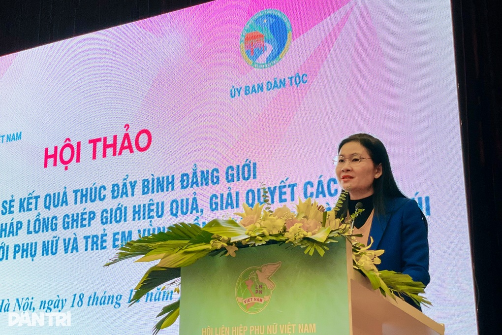 35.000 trưởng bản được tập huấn về bình đẳng giới vùng dân tộc thiểu số - 2 35.000 trưởng bản được tập huấn về bình đẳng giới vùng dân tộc thiểu số - 2