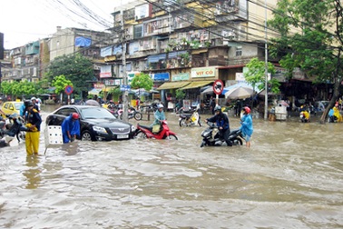 Lãnh đạo công ty thoát nước “dự báo” số điểm ngập úng