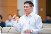 "Tư nhân trả kỹ sư giỏi 100 triệu/tháng, ta trả 10 triệu sao thu hút được"