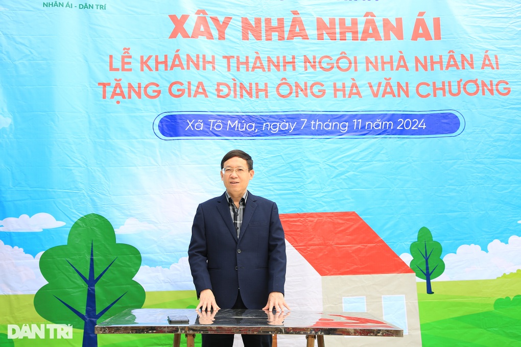 Nhà Nhân ái giúp 3 người già yếu an tâm đi qua mưa bão - 3 Nhà Nhân ái giúp 3 người già yếu an tâm đi qua mưa bão - 3