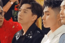 Ca sĩ Jun Phạm tiều tụy, mắt đượm buồn xuất hiện sau đám tang của bố