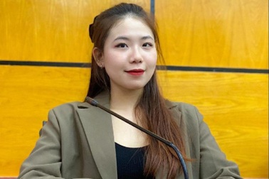 Nữ sinh trường Luật: Mọi thành công đều bắt đầu từ sự cố gắng chăm chỉ!