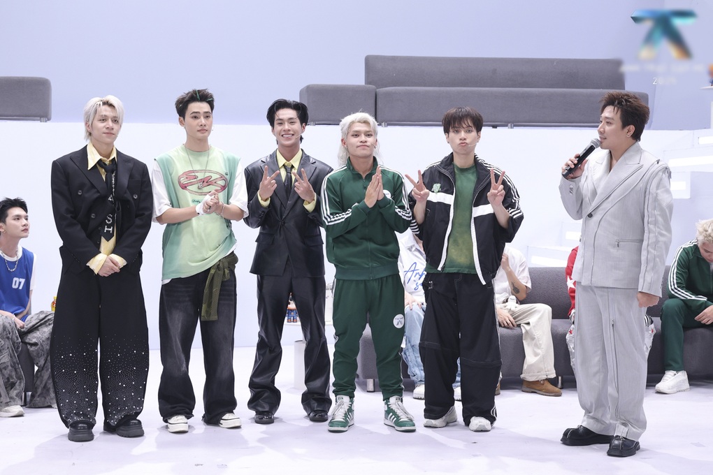 Năm ca sĩ bật khóc khi rời Anh trai say hi - 3