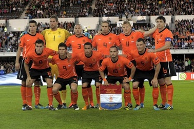 ĐT Hà Lan lên danh sách sơ bộ dự EURO 2012