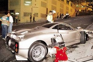 Những vụ tai nạn siêu xe đắt nhất thế giới