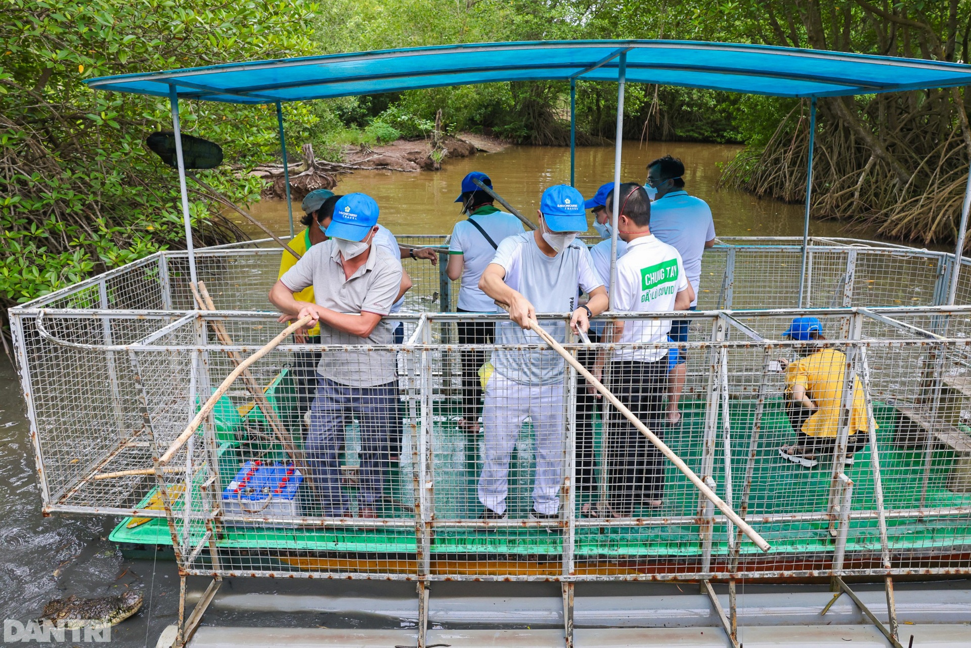 Cần Giờ, Củ Chi mở cửa du lịch, đón y bác sĩ chống dịch ở TPHCM tham quan - 7