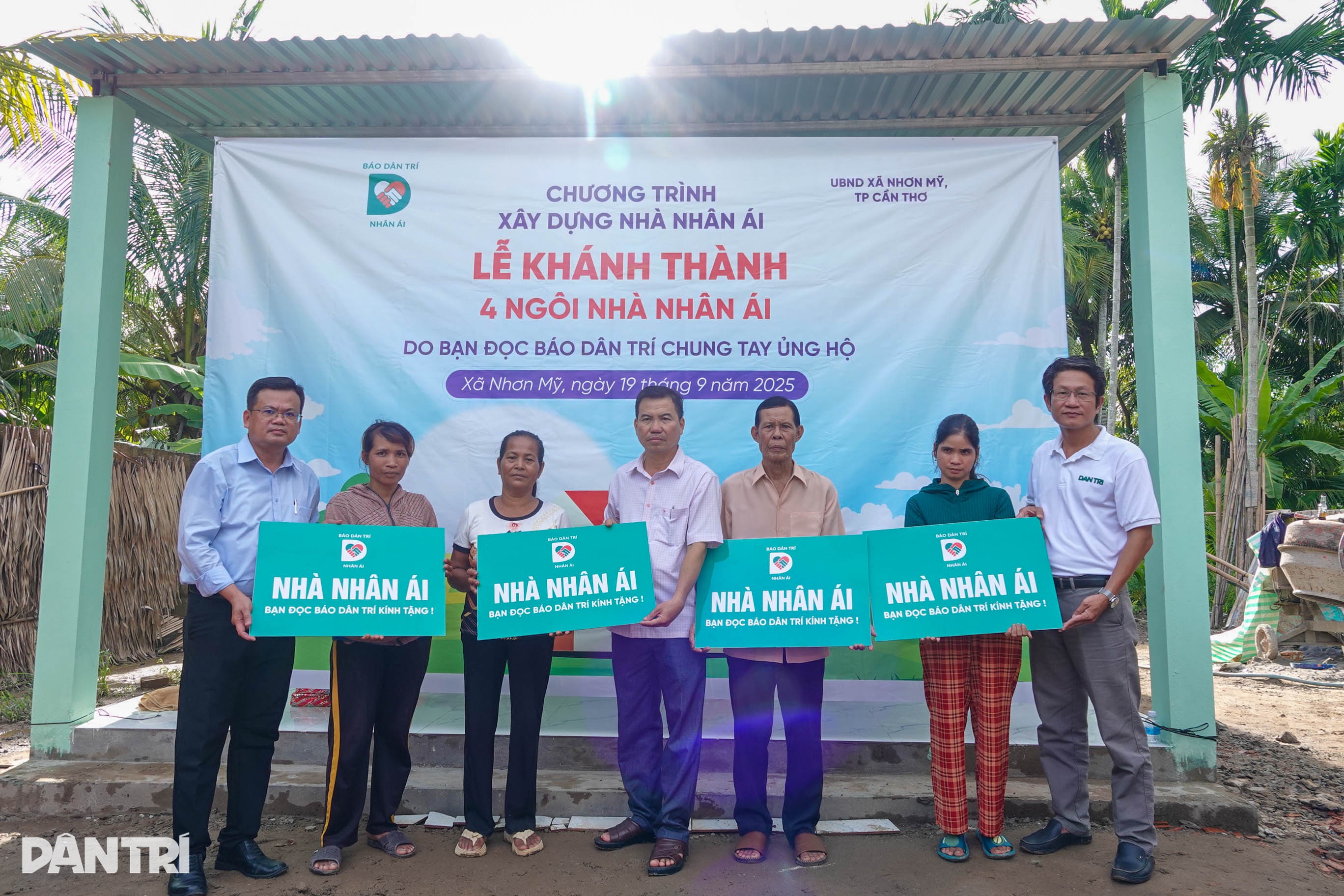 Khánh thành 4 ngôi nhà Nhân ái ở ĐBSCL, giúp hộ nghèo vượt lên khó khăn - 1 Khánh thành 4 ngôi nhà Nhân ái ở ĐBSCL, giúp hộ nghèo vượt lên khó khăn - 1