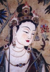Trên vách đá Phật duyên như mỹ nữ