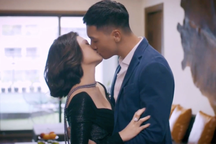 Những lần "lái phi công" của Kiều Anh trên màn ảnh Việt