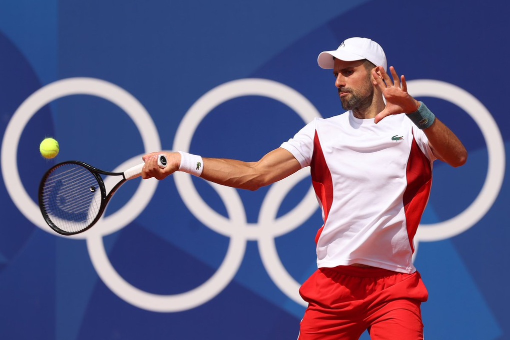 Tiết lộ lý do Djokovic không ở làng vận động viên Olympic 2024 - 1 Tiết lộ lý do Djokovic không ở làng vận động viên Olympic 2024 - 1