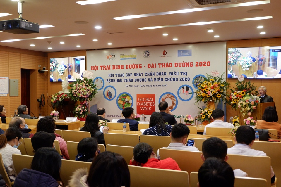 Hỏng gan, suy phủ tạng vì tin vào thuốc khỏi hoàn toàn tiểu đường - 4 Hỏng gan, suy phủ tạng vì tin vào thuốc khỏi hoàn toàn tiểu đường - 4