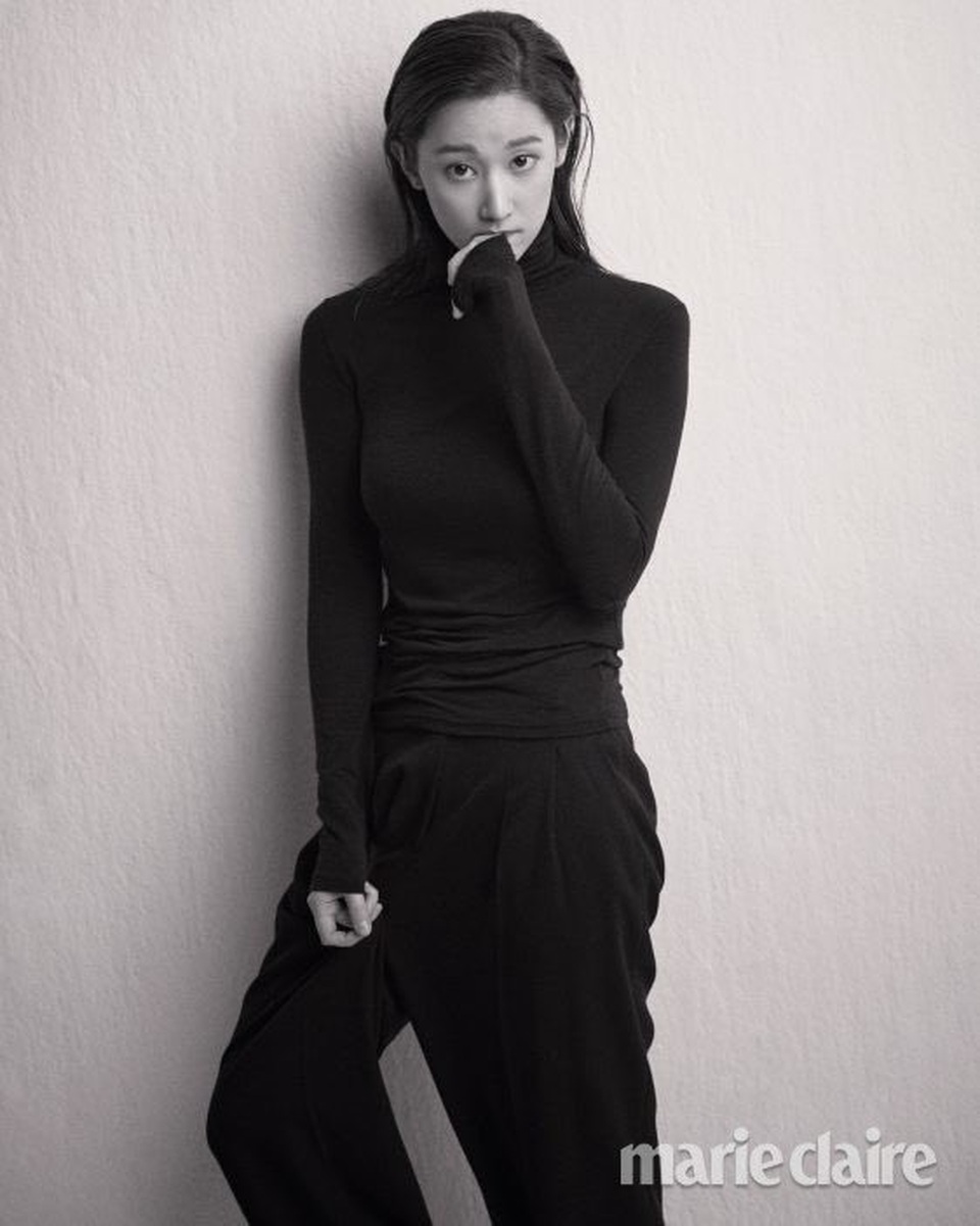 Jeon Jong Seo: Nàng thơ mới của điện ảnh xứ Hàn xuất sắc với vai ác nữ - 14 Jeon Jong Seo: Nàng thơ mới của điện ảnh xứ Hàn xuất sắc với vai ác nữ - 14