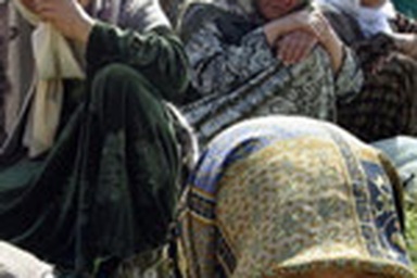 Dân Uzbekistan lại biểu tình