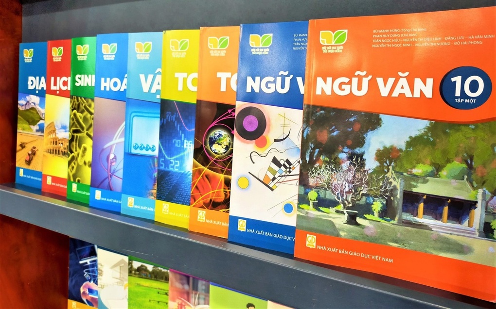 Nhà xuất bản Giáo dục Việt Nam đưa sách giáo khoa kịp đón năm học mới - 1 Nhà xuất bản Giáo dục Việt Nam đưa sách giáo khoa kịp đón năm học mới - 1