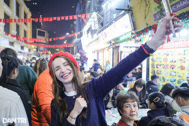 10,6 triệu khách quốc tế đến Việt Nam trong 6 tháng, thu 518.000 tỷ đồng