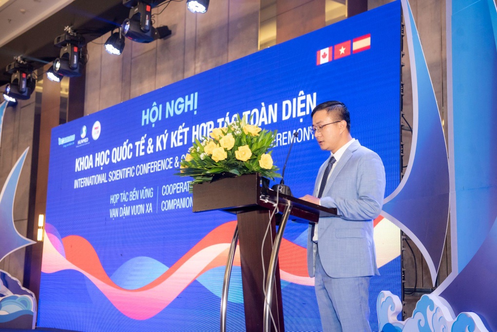 Hội nghị Khoa học quốc tế và ký kết hợp tác toàn diện của Hunmed Pharma với các đối tác quốc tế - 4 Hội nghị Khoa học quốc tế và ký kết hợp tác toàn diện của Hunmed Pharma với các đối tác quốc tế - 4