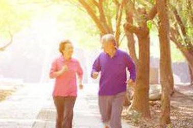 Chuyên gia tiết lộ bí quyết để gia đình tránh ho suốt mùa lạnh