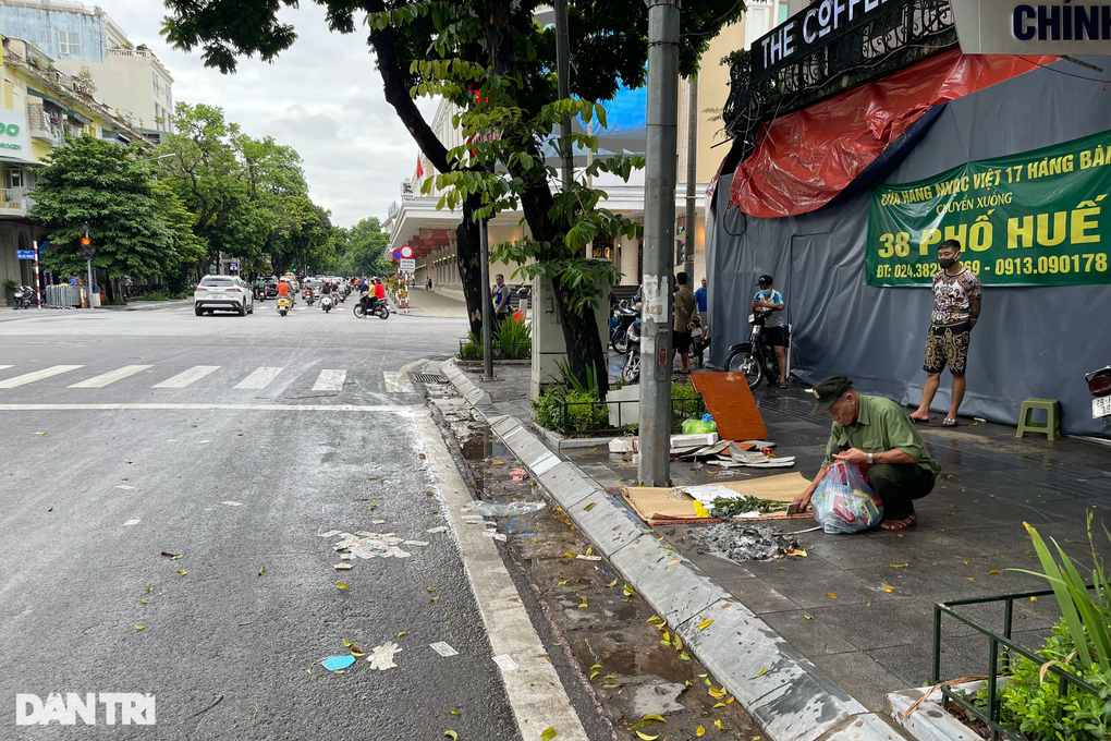 Nhân chứng bàng hoàng kể vụ án mạng trên phố Hàng Bài - 6 Nhân chứng bàng hoàng kể vụ án mạng trên phố Hàng Bài - 6