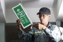 Chủ cơ sở lưu trú ở TPHCM tất bật khắc phục vi phạm PCCC