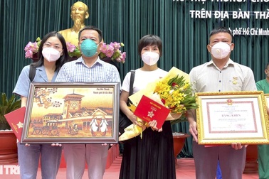 Chủ tịch Phan Văn Mãi: "Chân thành ghi tạc công ơn các đoàn chi viện TPHCM"