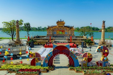 Cảnh quan đặc sắc tại hội xuân Huế 2023