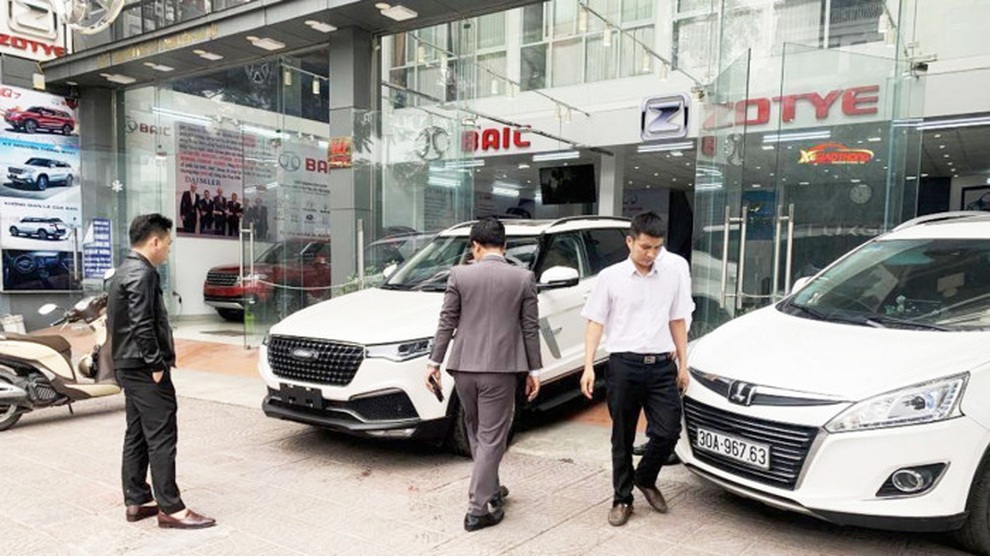 Khóc ròng vì trót mua ô tô Trung Quốc - 2 Khóc ròng vì trót mua ô tô Trung Quốc - 2