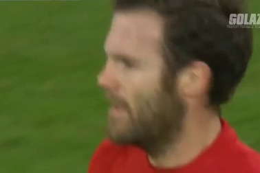 MU dễ dàng đè bẹp Wigan tới bốn bàn