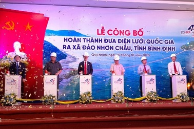 Hơn 600 hộ dân xã đảo Nhơn Châu được phủ điện lưới quốc gia