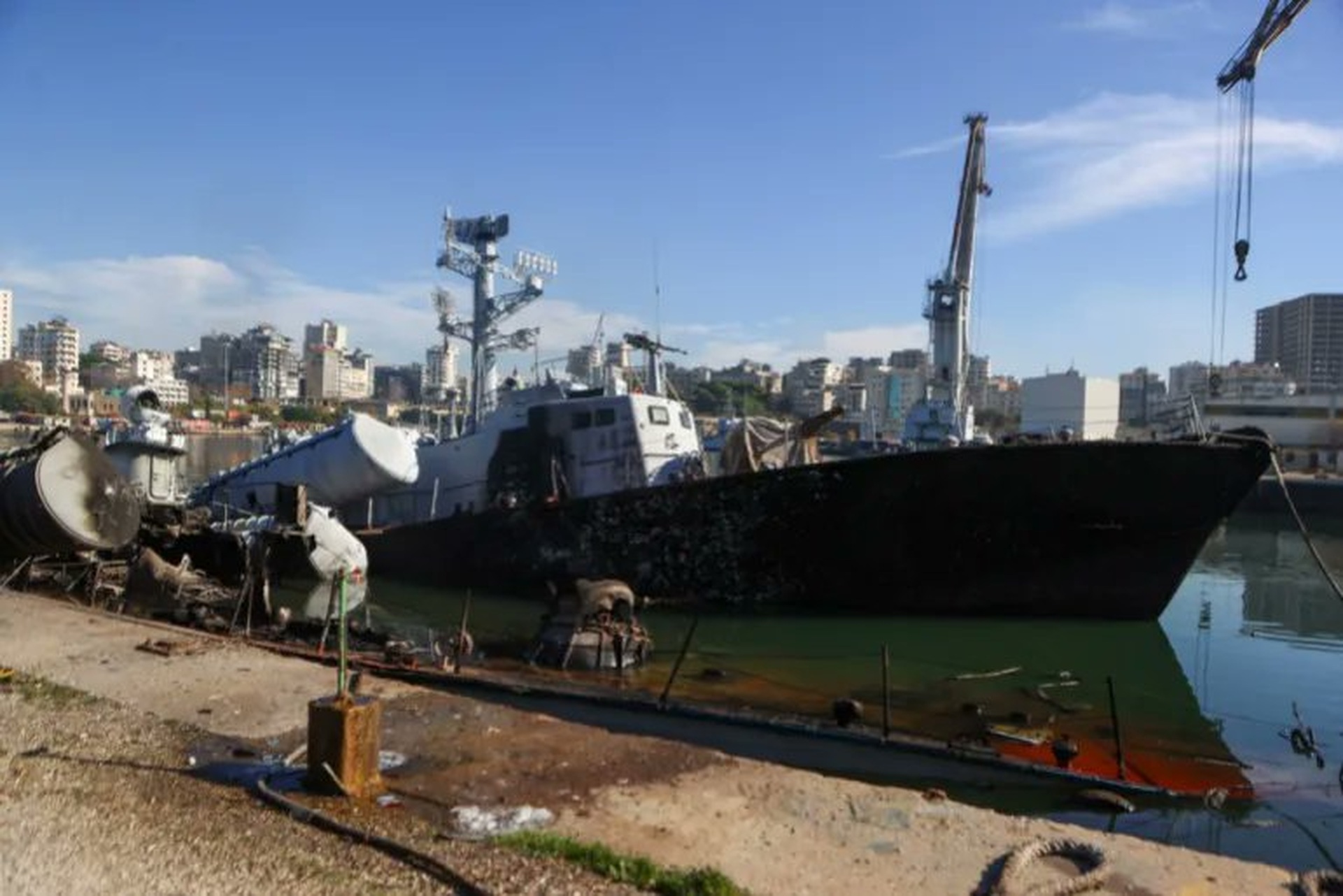 Israel dội hỏa lực, hạm đội Syria bị xóa sổ sau một đêm - 6 Israel dội hỏa lực, hạm đội Syria bị xóa sổ sau một đêm - 6