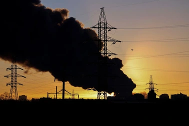 Nga không kích Ukraine, máy bay chiến đấu Ba Lan xuất kích đề phòng