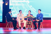 Trao giải thưởng Lý Tự Trọng cho 100 cán bộ Đoàn toàn quốc