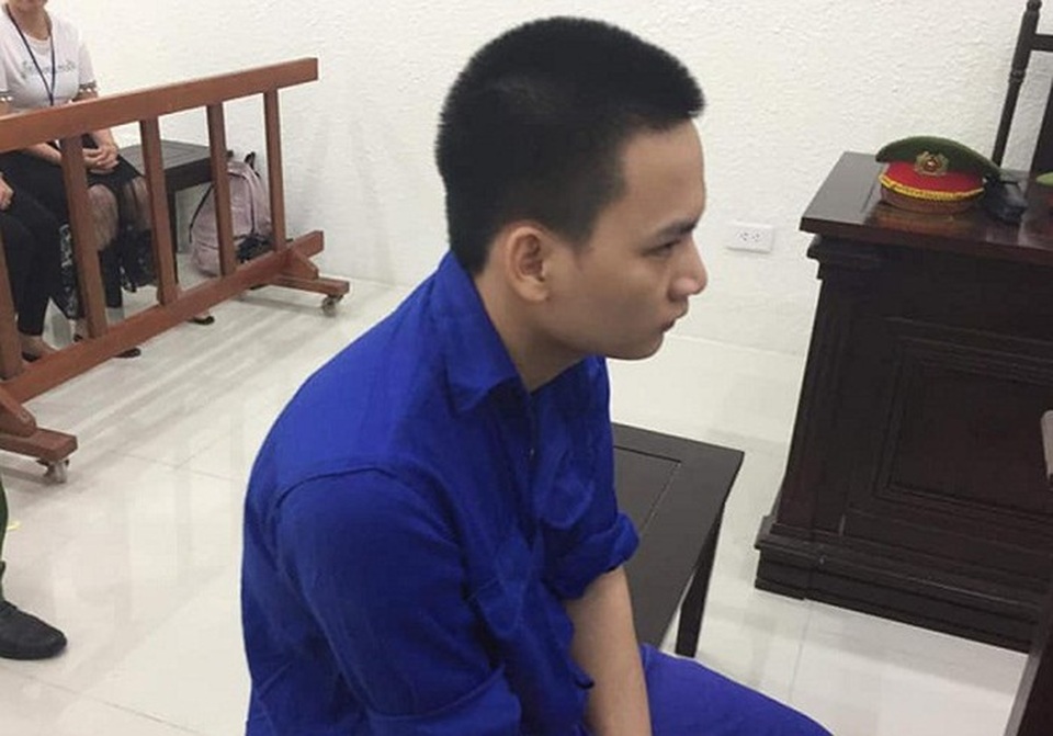 Thiếu nữ uống thuốc diệt chuột vì bị gửi clip nhạy cảm cho nhiều người - 1