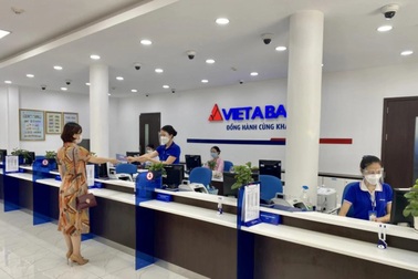 Ngân hàng Việt Á liên tiếp đón nhận giải thưởng quốc tế uy tín