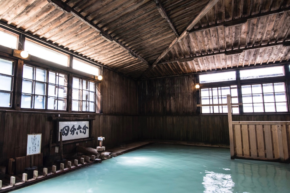 Vừa tắm onsen vừa du hành thời gian tại vùng đất linh hồn - 3 Vừa tắm onsen vừa du hành thời gian tại vùng đất linh hồn - 3