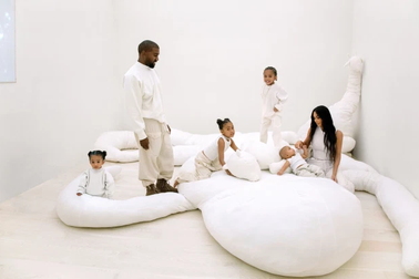 “Siêu” biệt thự triệu đô của vợ chồng Kim Kardashian có gì đặc biệt?