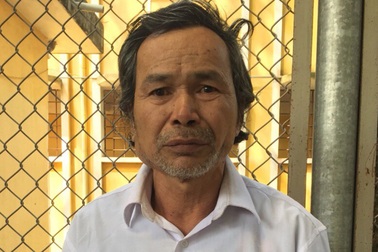 Khởi tố đối tượng bị cáo buộc giết em trai và hàng xóm vì con gà