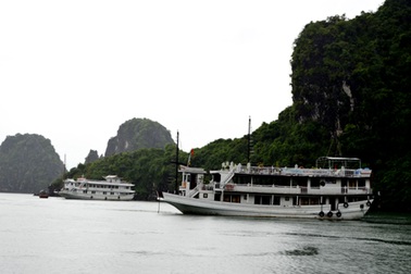 Vịnh Hạ Long là điểm du lịch "phải đến một lần trong đời"