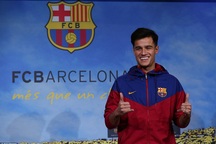 Coutinho rạng rỡ ra mắt Barcelona