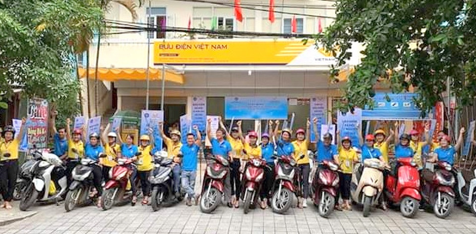 Ra quân vận động người dân tham gia BHXH tự nguyện trên toàn quốc - 4 Ra quân vận động người dân tham gia BHXH tự nguyện trên toàn quốc - 4