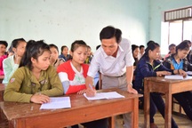 Quảng Ngãi:  Sở Giáo dục lý giải việc dừng chi trả phụ cấp thâm niên