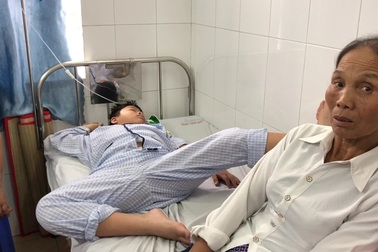 Nam sinh lớp 5 nuốt 9 viên bi vào bụng